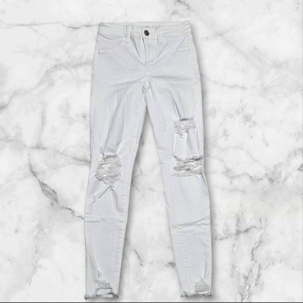 American Eagle Size 0 White Jeans